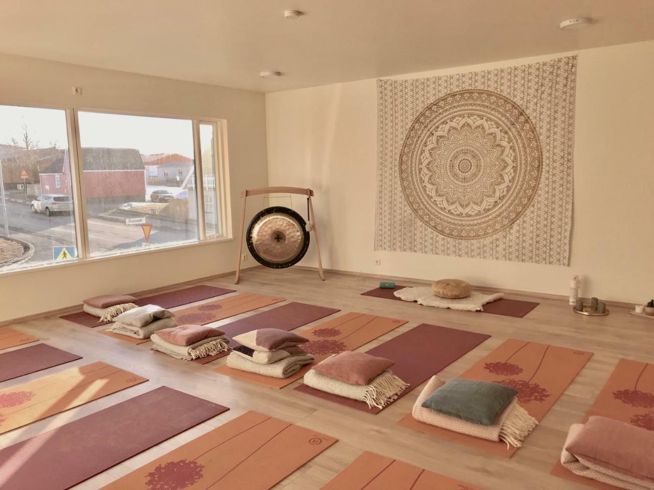 Spirit North Guesthouse Húsavík Dış mekan fotoğraf